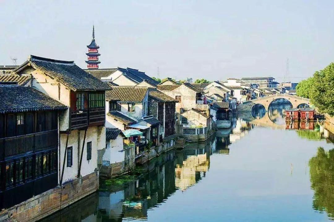 临沂市技师学院开展“结对帮扶特困职工家庭”春节走访慰问活动