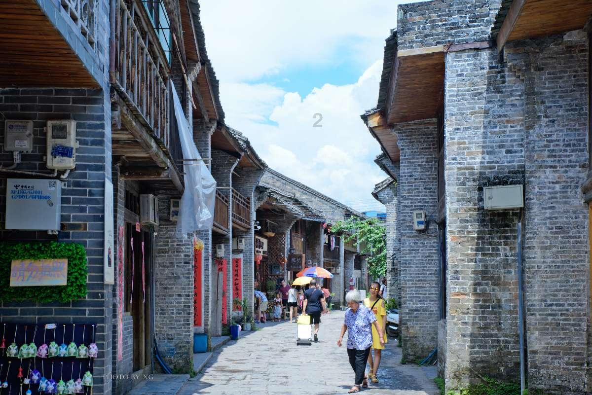 金价微跌，分析师：短期前景已经转为看跌